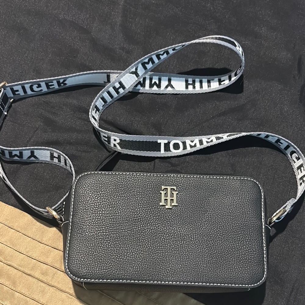 Tommy Hilfiger Black Belt Bag with Logo Strap
